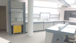 Arredi tecnici per laboratori Gemina - ForLab Italia